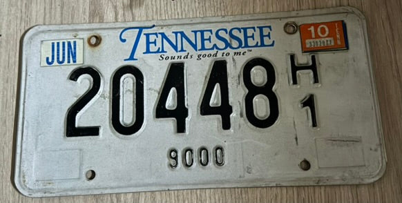 🎶 Plaque d’Immatriculation – Tennessee "SOUNDS GOOD TO ME" (20448 H1)
