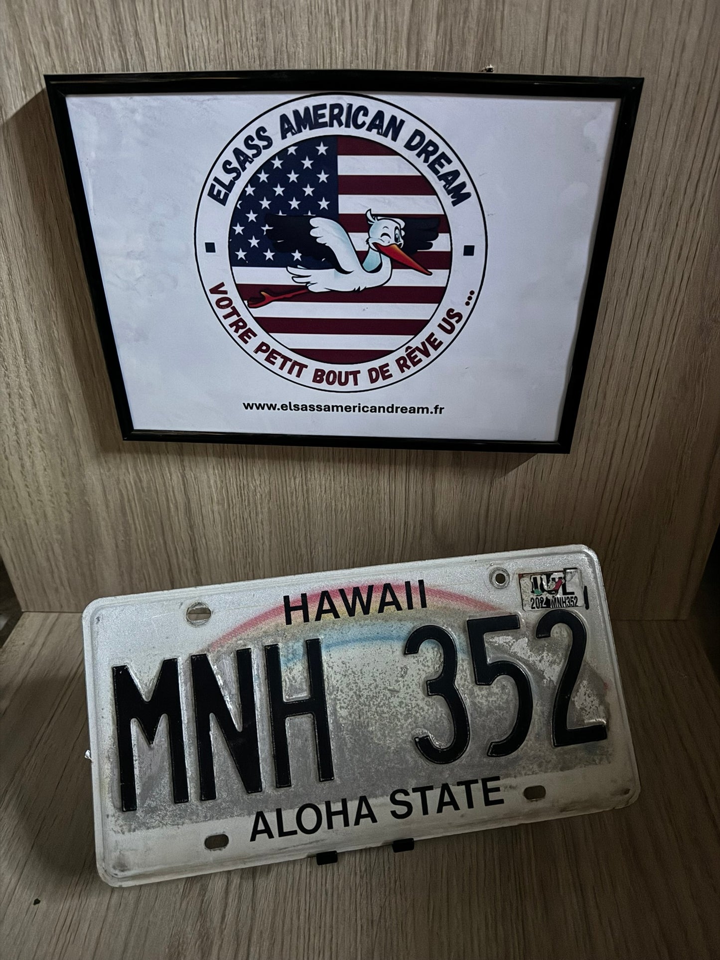 Plaque d’Immatriculation – Hawaï "RAINBOW STATE" (MNH 352)