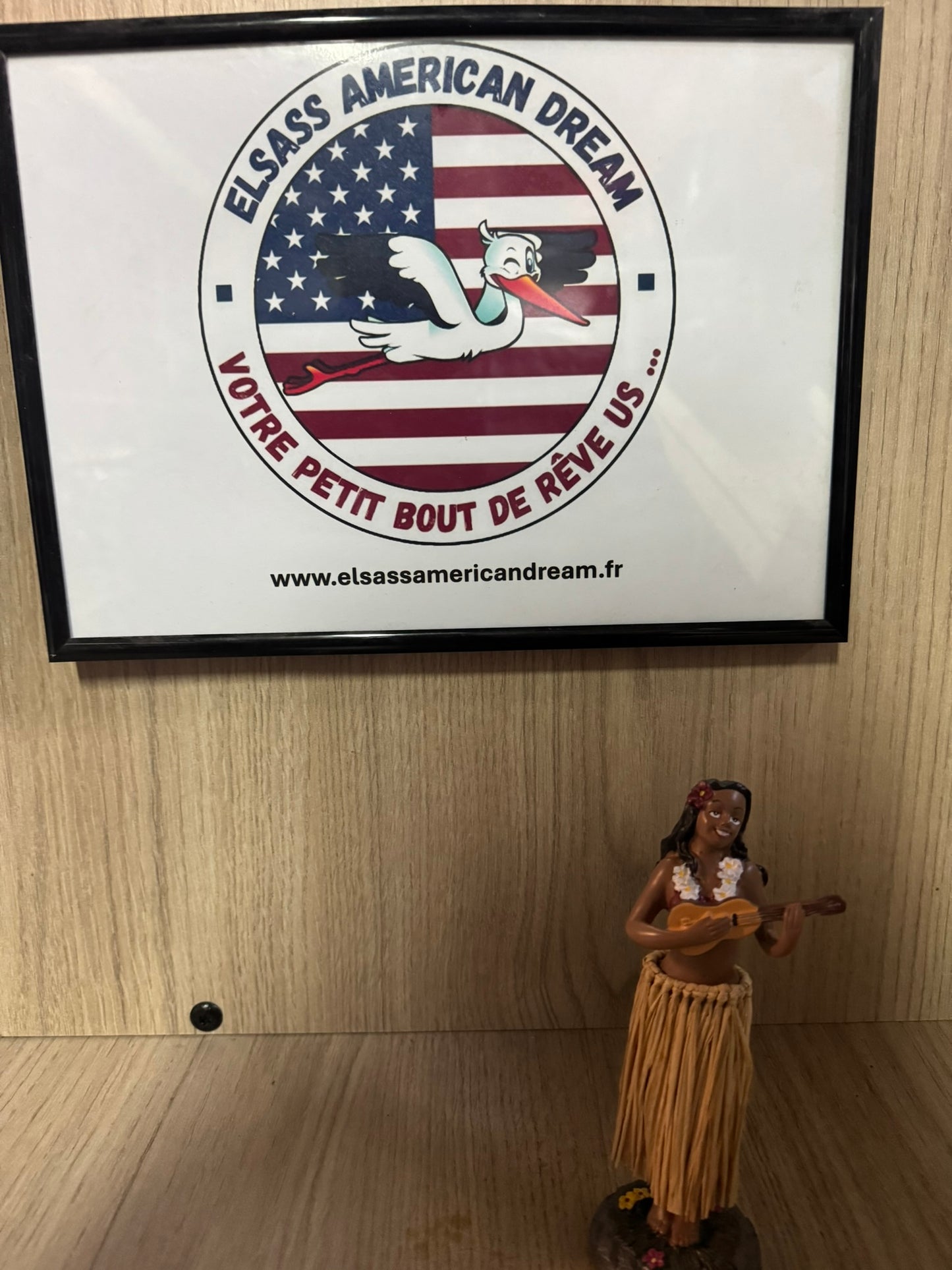 Figurine Hawaïenne "Aloha" – Hula Girl avec Ukulélé