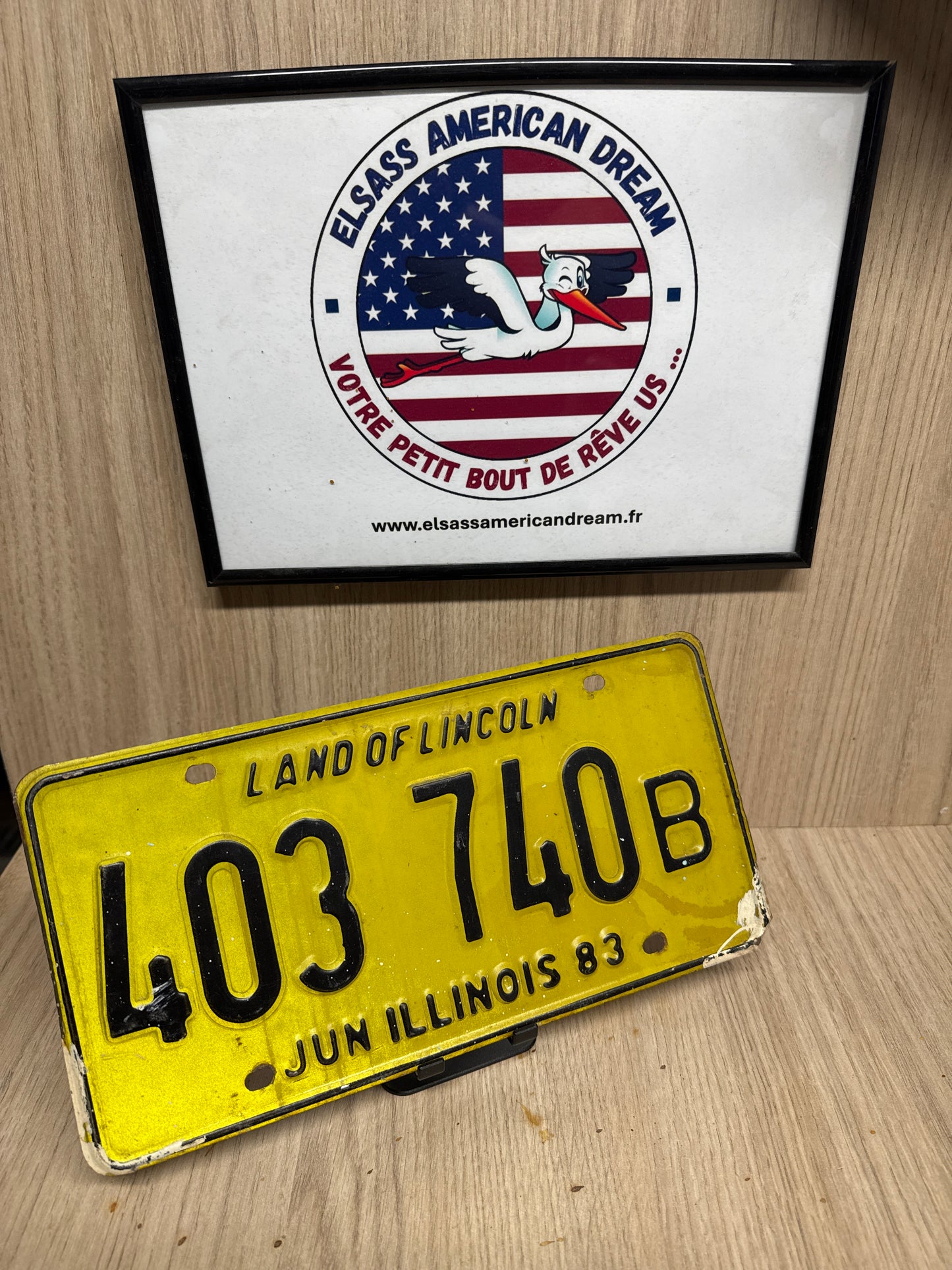 Plaque d’Immatriculation Vintage Illinois 1983 – Édition "Land of Lincoln" 403-740