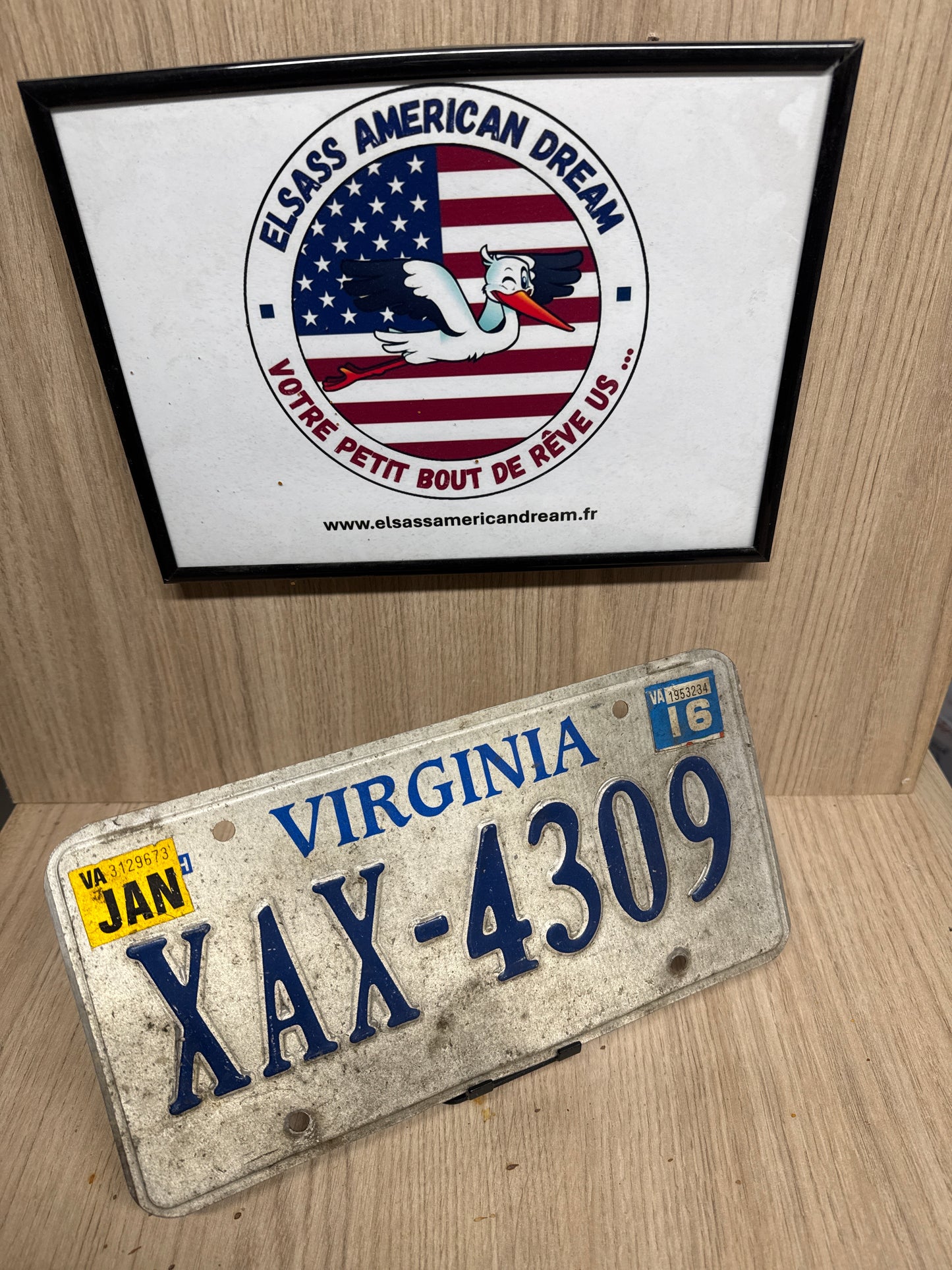 Plaque d’Immatriculation Vintage Virginie – Classic Blue & White Virginia XAX-4309