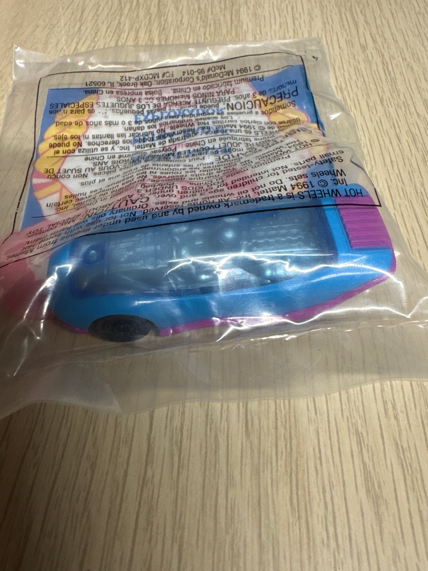 Hot Wheels McDonald's Happy Meal (1999) – Véhicule "Radar Racer" (Ultra-Radar)
