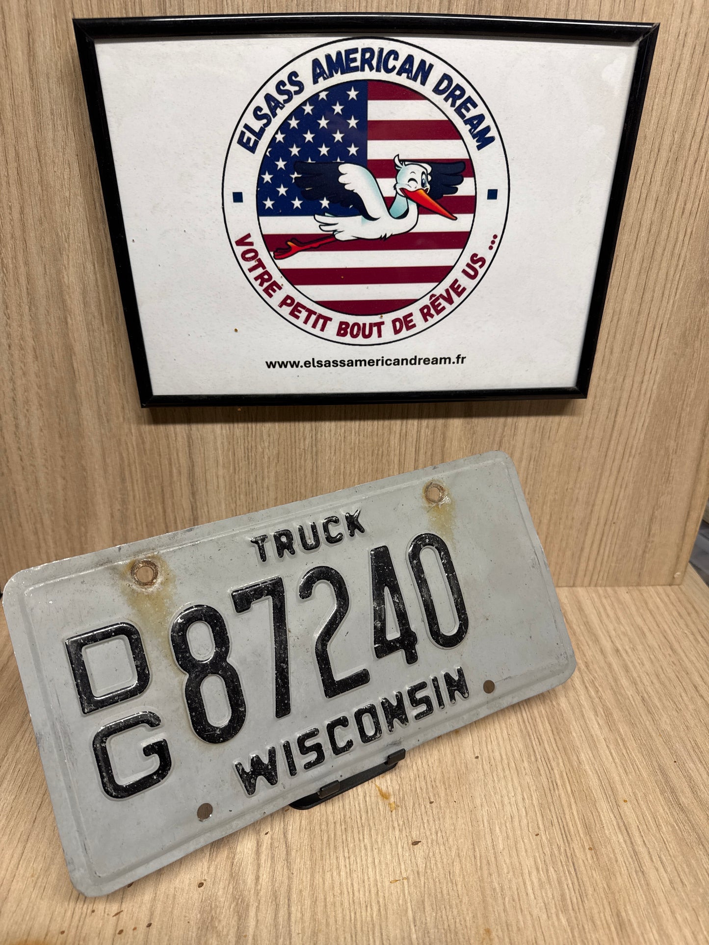 Plaque d’Immatriculation Vintage Wisconsin – Édition "Truck" Authentique Wisconsin TRUCK 87240