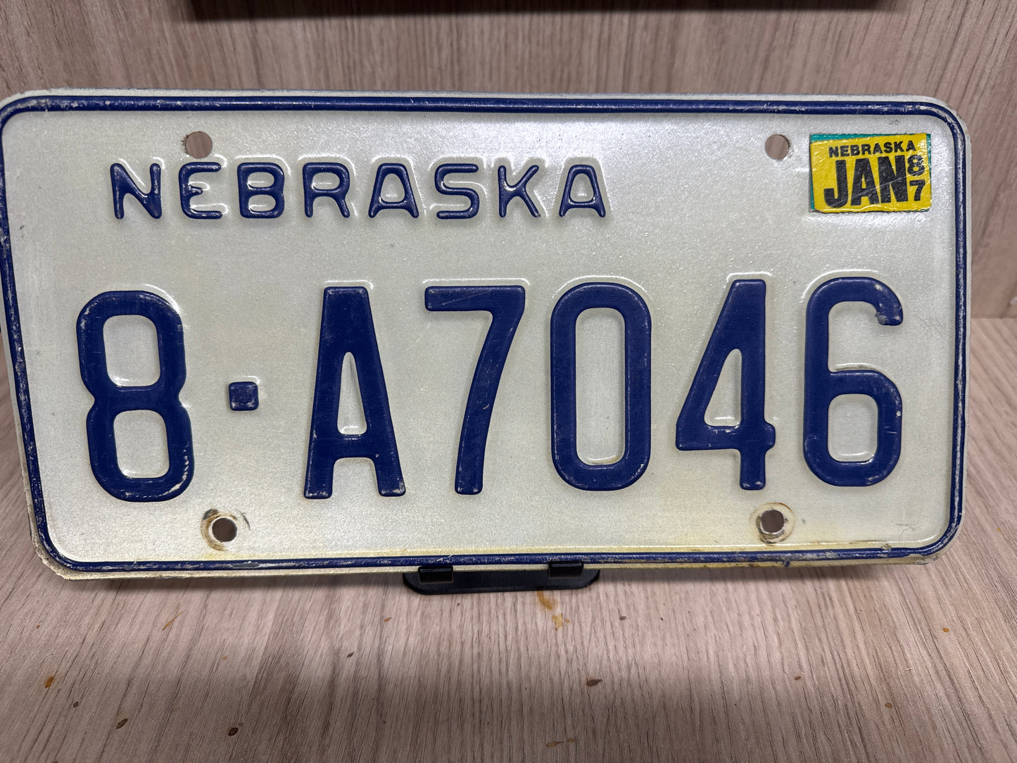 Plaque d’Immatriculation Vintage 1987 Nebraska – Blue & White Classic Nebraska 8-A70046