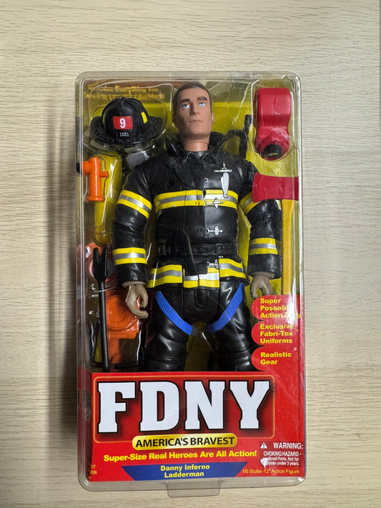 Figurine Collector Pompier de New York FDNY – "Danny Inferno" Ladderman (Échelle 1/6 - 30 cm) Neuve sous Blister