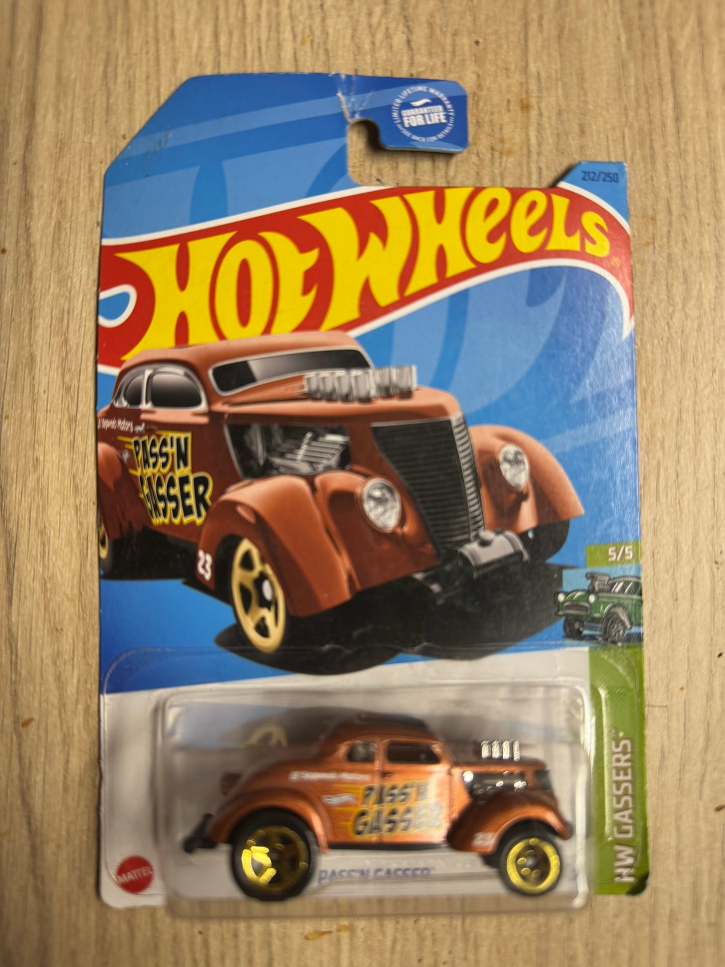 Hot Wheels Pass'n Gasser – Cuivré Métallisé / Copper (212/250) – Édition HW Gassers