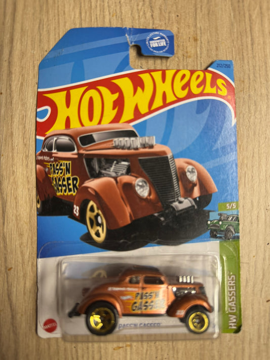 Hot Wheels Pass'n Gasser – Cuivré Métallisé / Copper (212/250) – Édition HW Gassers