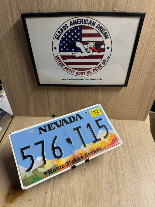 Plaque d'Immatriculation Américaine Nevada – Édition Illustrée "Home Means Nevada" (576-T15)