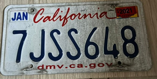 🚘 Plaque d’Immatriculation – Californie "7JSS648" – Série Standard (Janvier 2021)