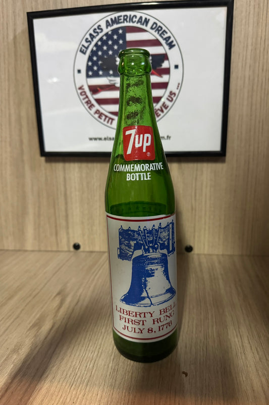 Bouteille Commémorative Vintage 7UP "Liberty Bell" - Bicentenaire US (1976)