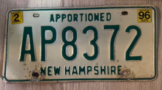 🚘Plaque d’Immatriculation Apportioned – New Hampshire 1996 (AP8372)